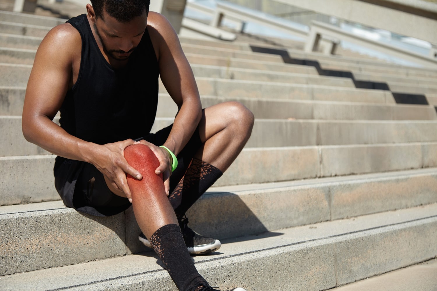 Dicas de exercícios, causas e fisioterapia para o joelho