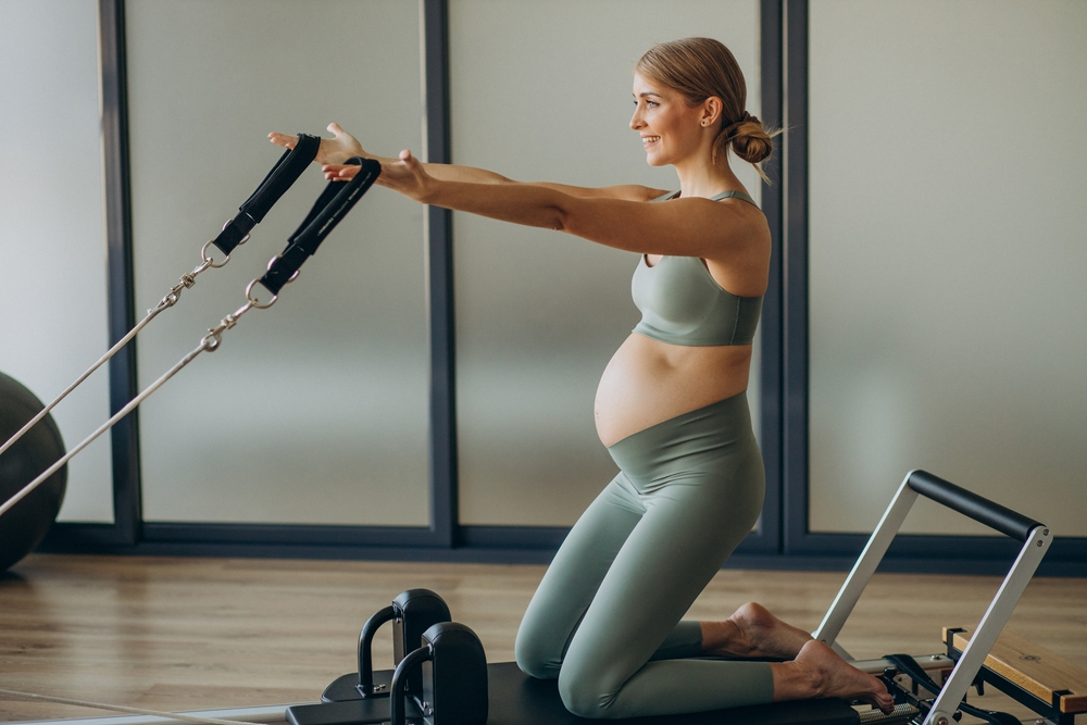 10 razões para praticar Pilates na gravidez - Blog SM Care – Clínica de  Fisioterapia Vila Olímpia